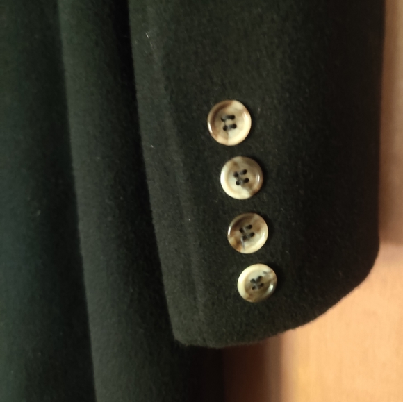 100% Wool Trench Coat - Picture 8 of 13